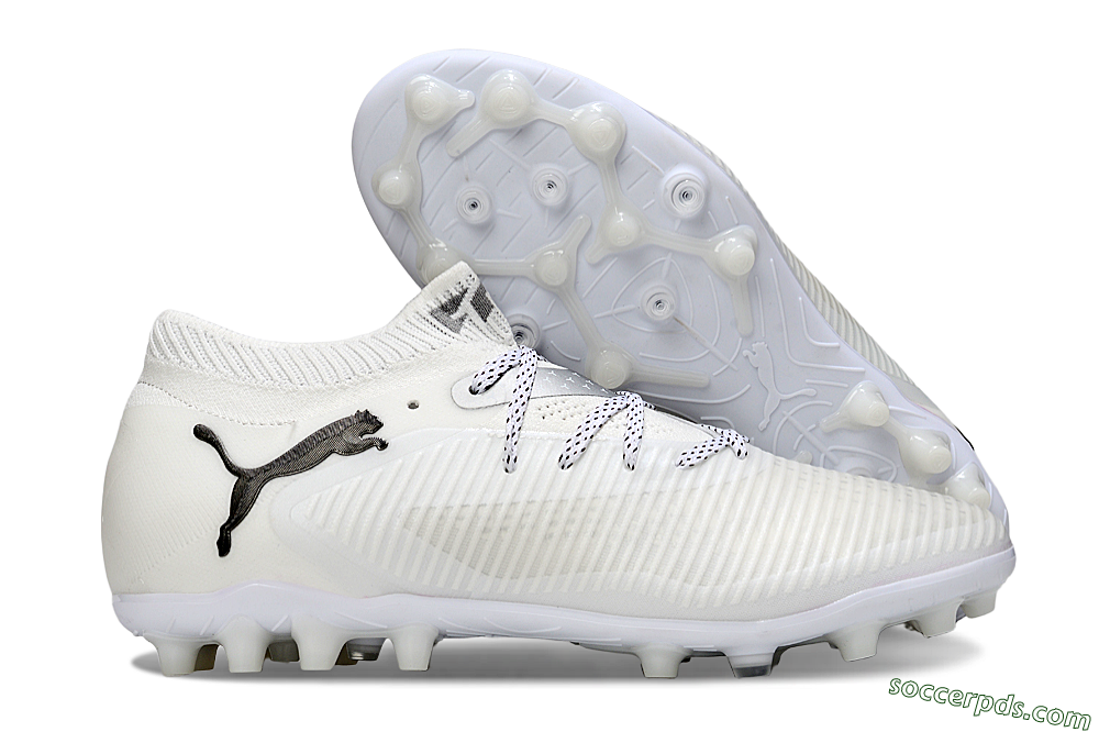 Puma Future 8 Ultimate FG Low-Tops Football Boots - Beige/Silver/Black 1