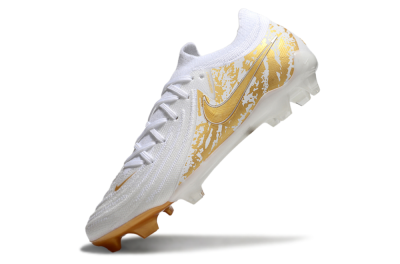 Nike Phantom GX Elite FG Low-Tops Football Boots - White/Gold