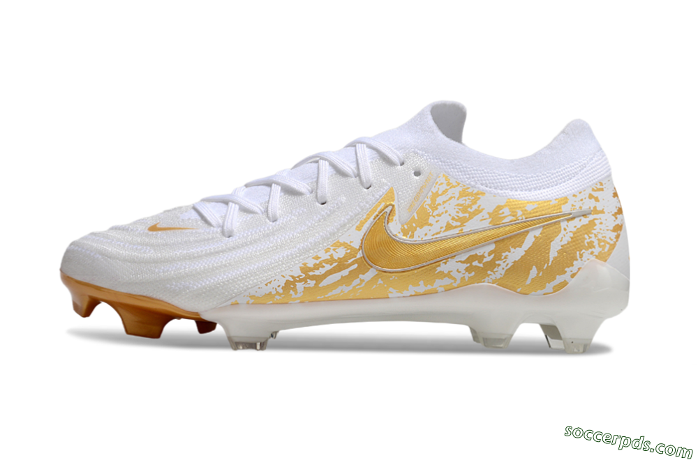 Nike Phantom GX Elite FG Low-Tops Football Boots - White/Gold 2