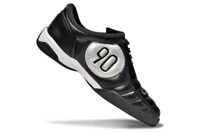 Nike Total 90 II IC Low-Tops Football Shoes - Black/White