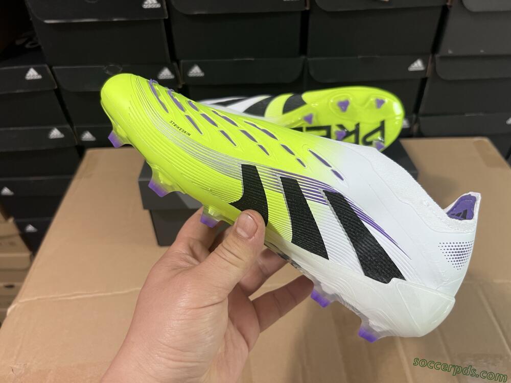 Adidas Predator Elite 25 Laceless FG Low-Tops Football Boots - Yellow/Black/White