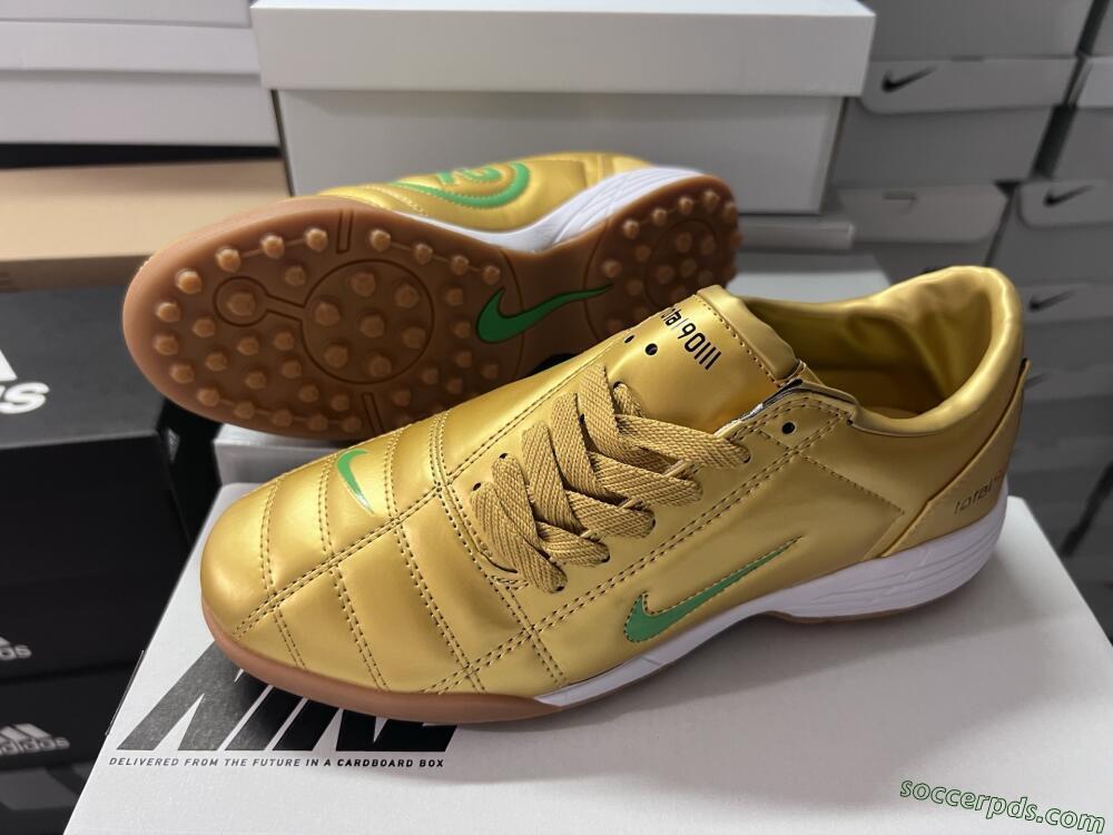 Nike Total 90 II TF Low-Tops Football Shoes - Gold/Yellow/White