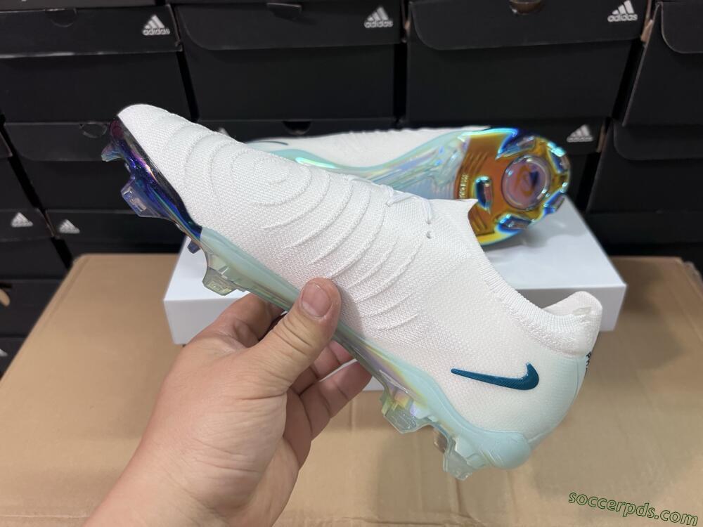 Nike Phantom GX 2 Elite FG Low-Tops Football Boots - White/Black/Jade