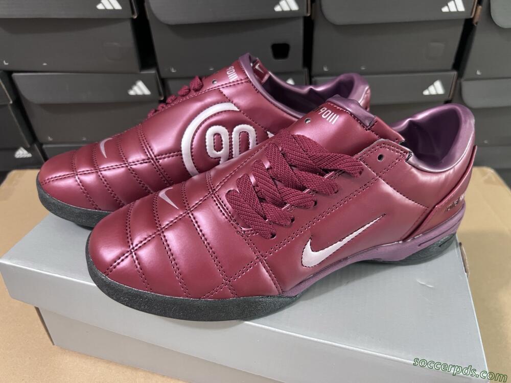Nike Total 90 II IC Low-Tops Football Shoes - Red/Black/White