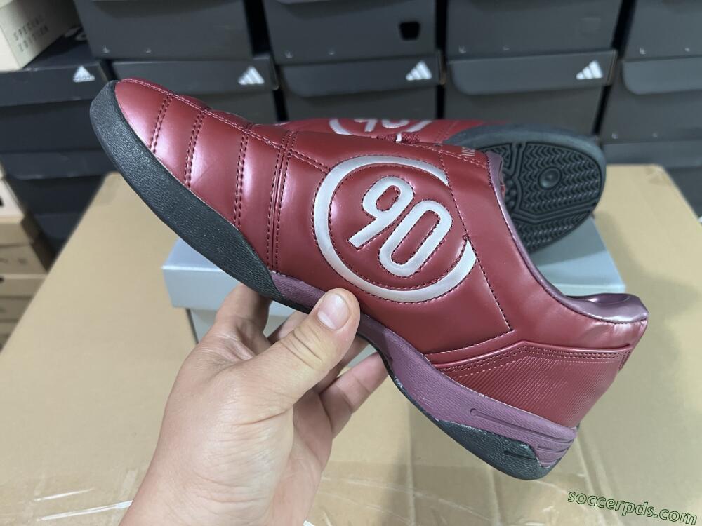 Nike Total 90 II IC Low-Tops Football Shoes - Red/Black/White