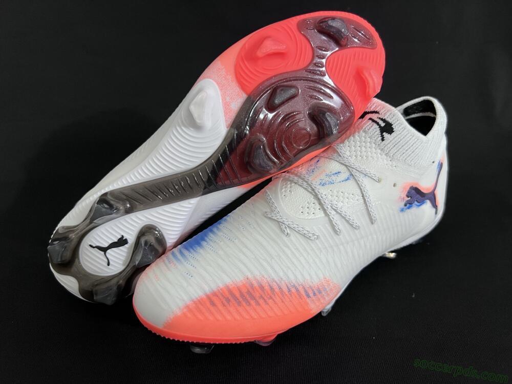 Puma Future 8 Ultimate FG Low-Tops Football Boots - White/Pink/Blue