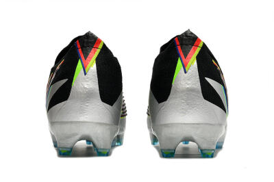 Adidas Predator FIFA World Cup Qatar 2022 Edge+ FG Low-Tops Football Boots - Silver/Black