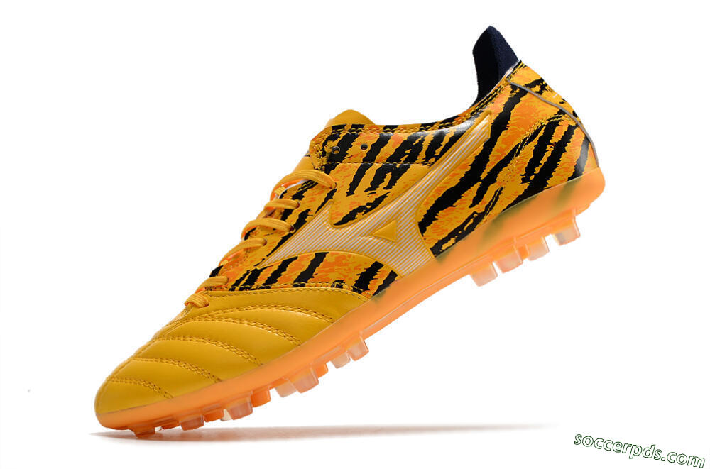 Mizuno Morelia Neo AG Low-Tops Football Boots - Yellow/Black 5