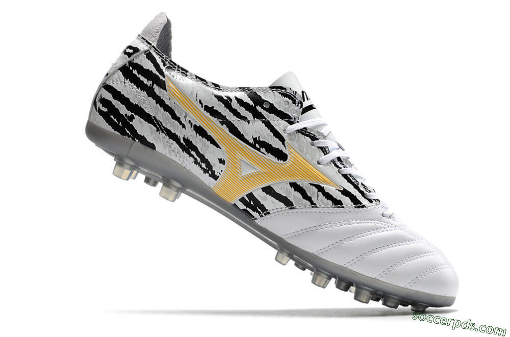 Mizuno Morelia Neo AG Low-Tops Football Boots - White/Black 4