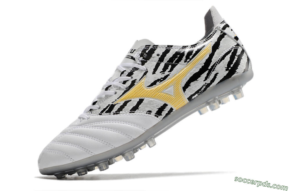 Mizuno Morelia Neo AG Low-Tops Football Boots - White/Black 5