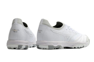 Mizuno Morelia Neo TF Low-Tops Football Shoes - White/Silver/Grey