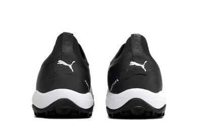 Puma Ultra Ultimate TF Low-Tops Football Shoes - Black/White