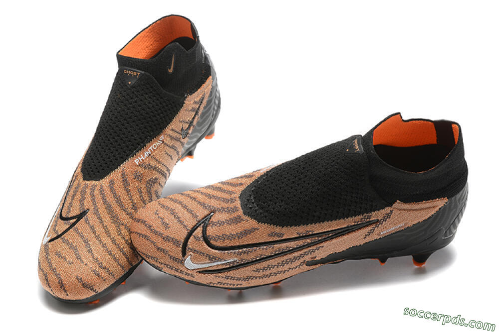 Nike Phantom GX Elite DF AG High-Tops Football Boots - Brown/Black 5
