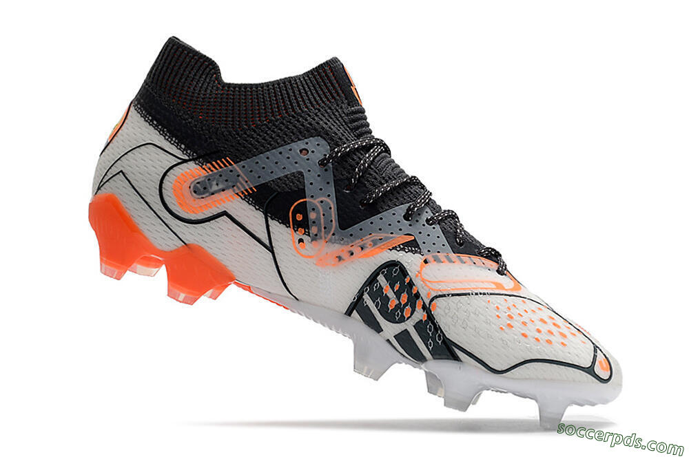 Puma Future Ultimate FG Low-Tops Football Boots - White/Silver/Black 4