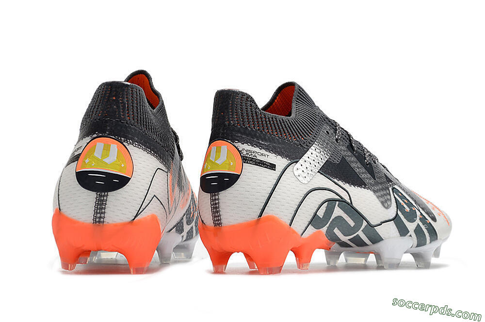 Puma Future Ultimate FG Low-Tops Football Boots - White/Silver/Black 6