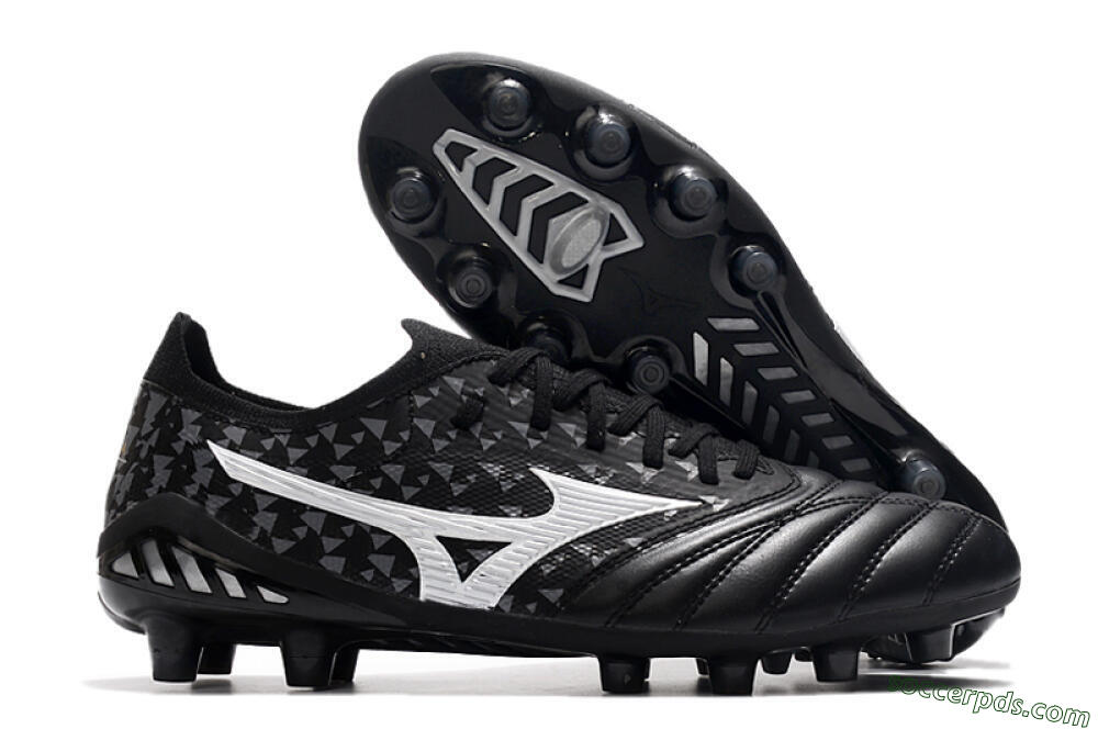 Mizuno Morelia Neo 3 Japan FG Low-Tops Football Boots - Black/White 1