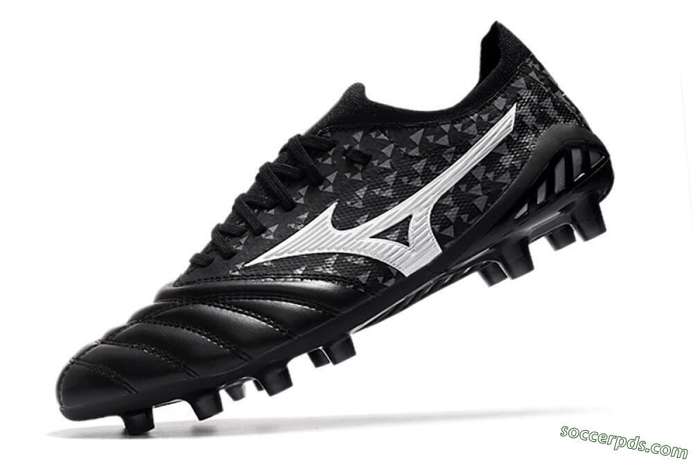 Mizuno Morelia Neo 3 Japan FG Low-Tops Football Boots - Black/White 5