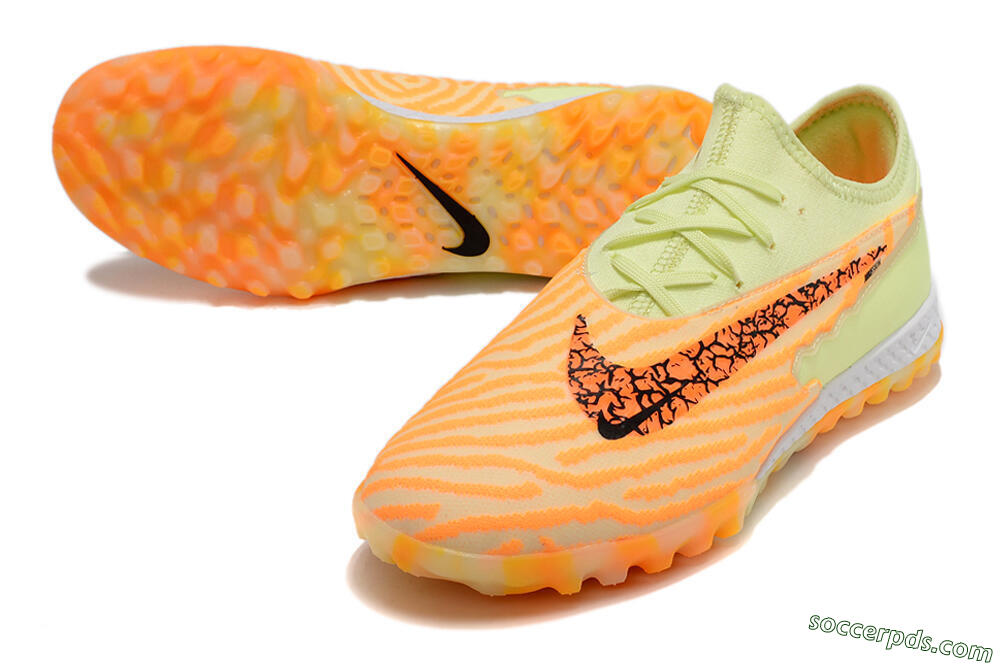 Nike React Phantom GX Pro TF Low-Tops Football Shoes - Orange/Green 3