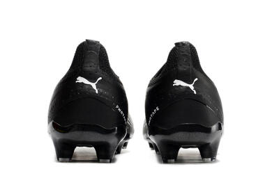Puma Ultra Ultimate FG Low-Tops Football Boots - Black/Whtie