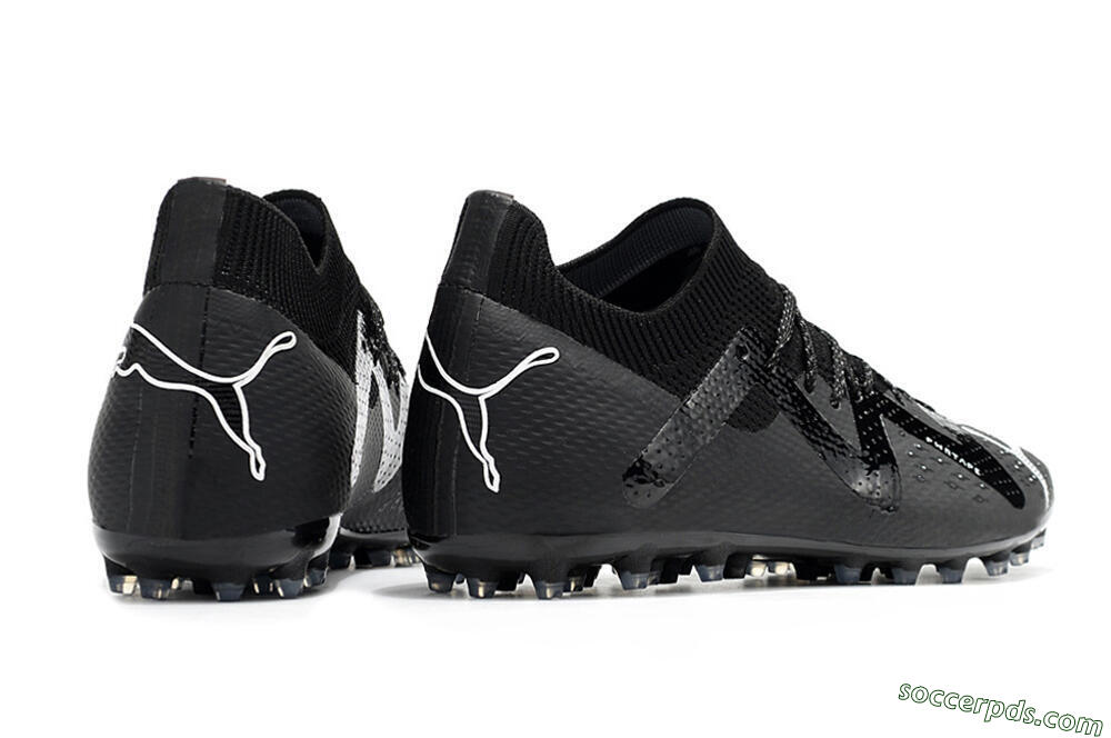Puma Future Ultimate AG Low-Tops Football Boots - Black/White 6