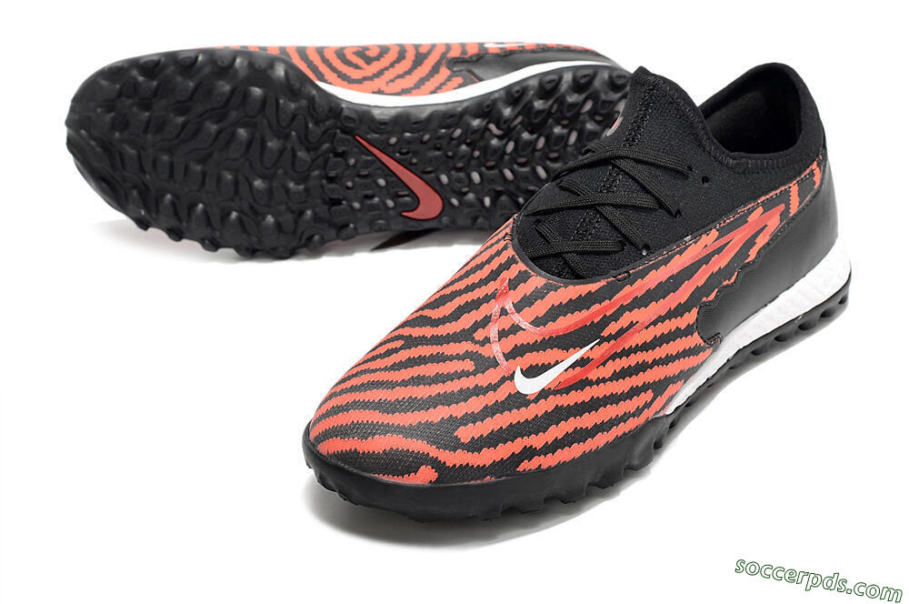 Nike React Phantom GX Pro TF Low-Tops Football Shoes - Red/Black/White 3