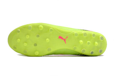 Puma Future Ultimate MG Low-Tops Football Boots - Green/Pink/Black