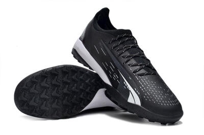 Puma Ultra Ultimate TF Low-Tops Football Shoes - Black/White