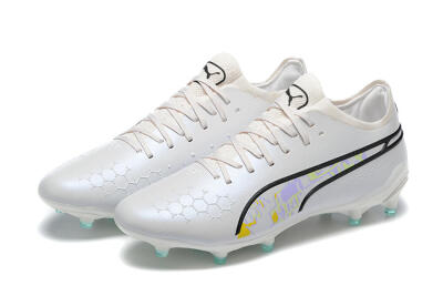 Puma King Ultimate Icon FG Low-Tops Football Boots - White/Black/Green