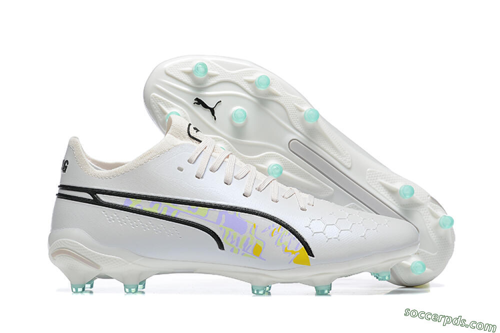Puma King Ultimate Icon FG Low-Tops Football Boots - White/Black/Green 1