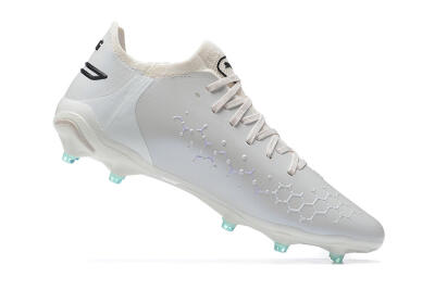 Puma King Ultimate Icon FG Low-Tops Football Boots - White/Black/Green