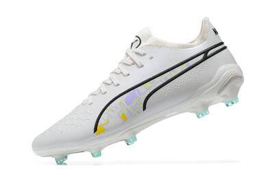 Puma King Ultimate Icon FG Low-Tops Football Boots - White/Black/Green
