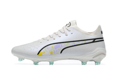 Puma King Ultimate Icon FG Low-Tops Football Boots - White/Black/Green