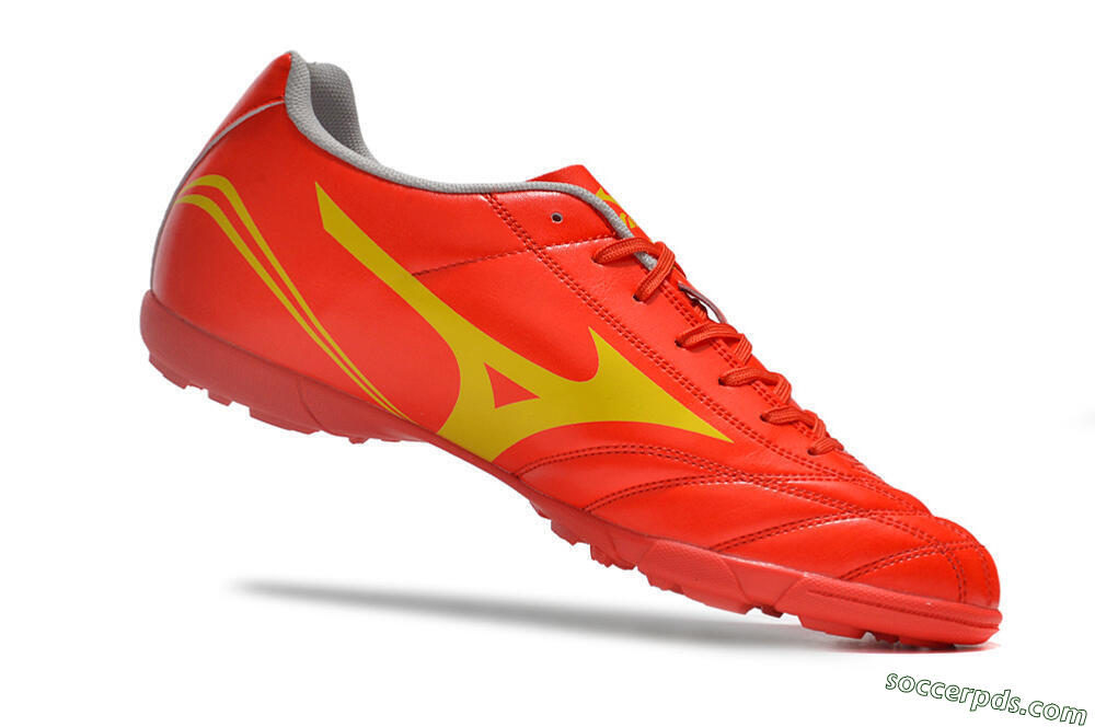 Mizuno Monarcida Neo Ckassic TF Low-Tops Football Shoes - Red/Gold 4