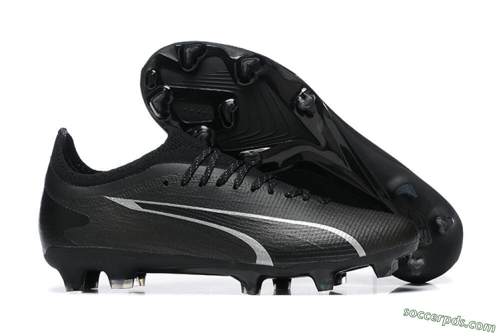 Puma Ultra Ultimate FG Low-Tops Football Boots - Black/Silver 1