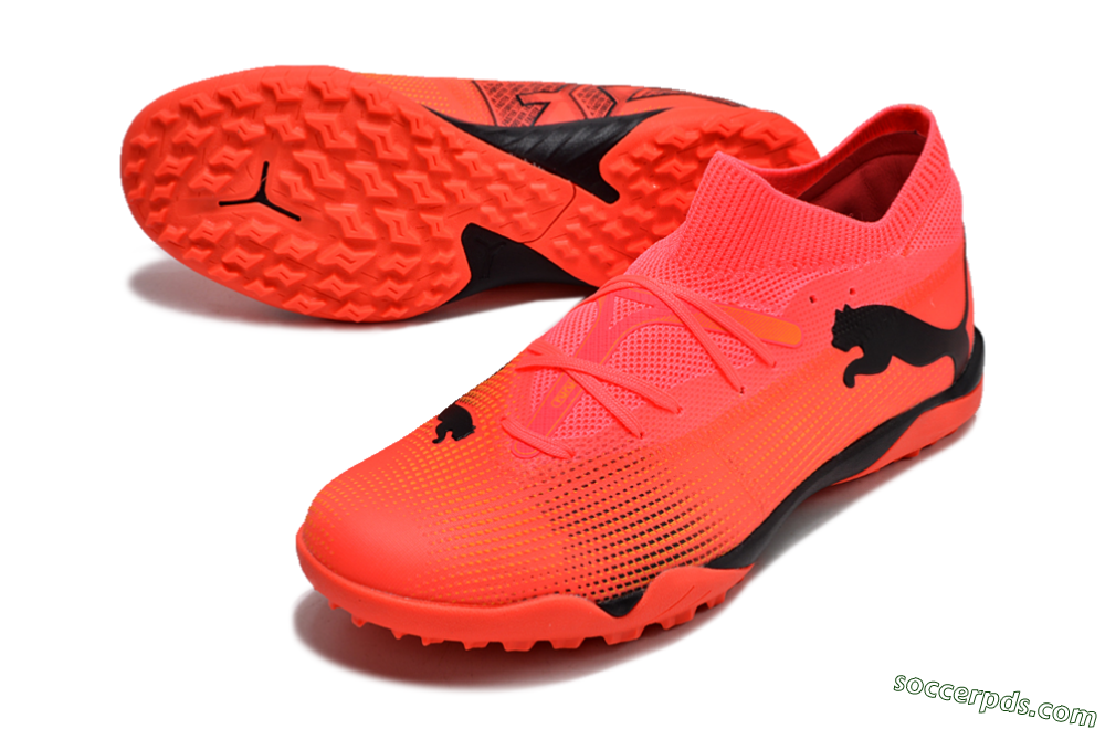 Puma Future 7 Ultimate TF Low-Tops Football Shoes - Red/Black 3