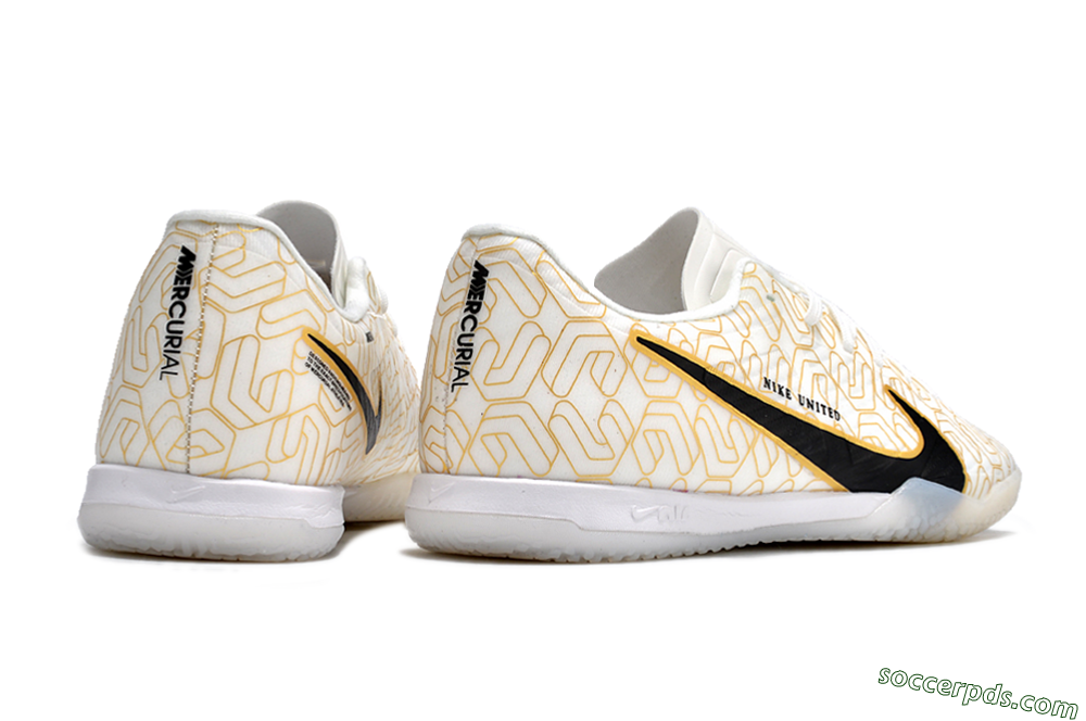 Nike Air Zoom Mercurial Vapor 15 Academy IC Low-Tops Football Shoes - White/Gold/Black 6