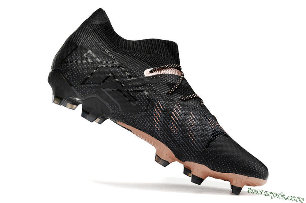 Puma Future Ultimate FG High-Tops Football Boots - Black/Gold 4