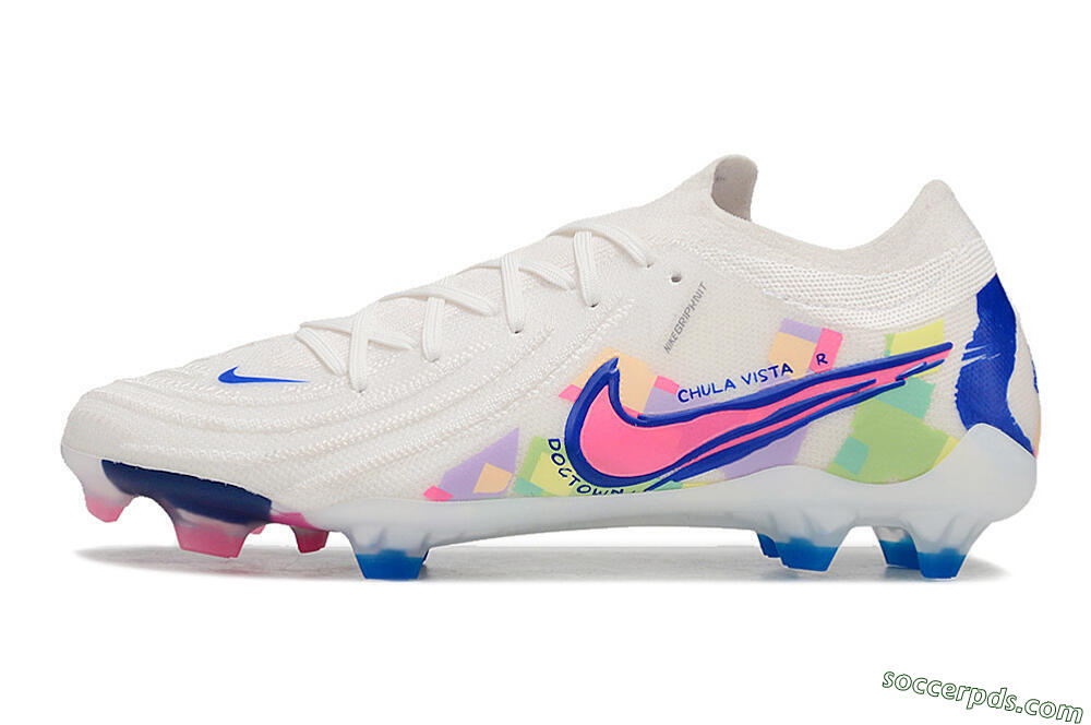 Nike Phantom Luna Elite FG Low-Tops Football Boots - White/Rainbow 2