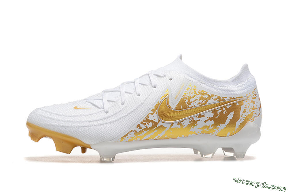 Nike Phantom Luna Elite NU FG Low-Tops Football Boots - White/Gold 2