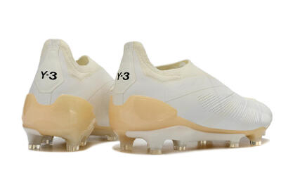 Adidas Predator Accuracy+ Laceless FG Low-Tops Football Boots - White/Beige