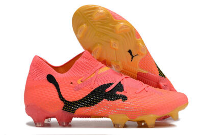 Puma Future 7 Ultimate FG Low-Tops Football Boots - Pink/Black/Yellow