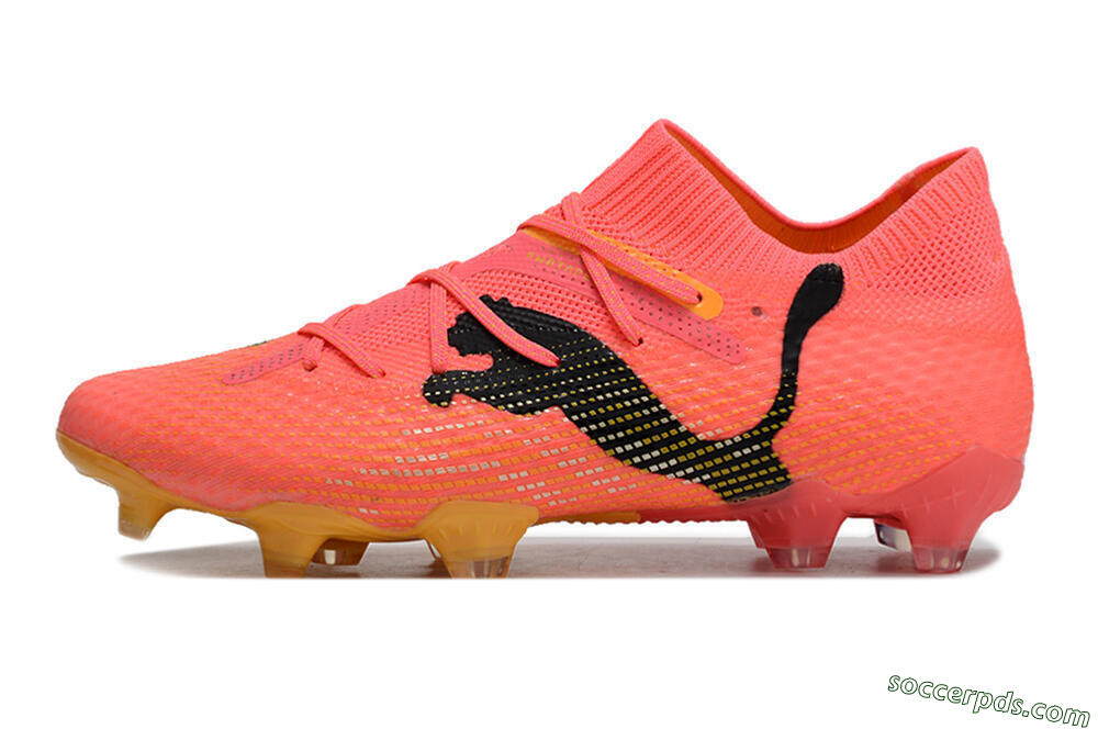 Puma Future 7 Ultimate FG Low-Tops Football Boots - Pink/Black/Yellow 2