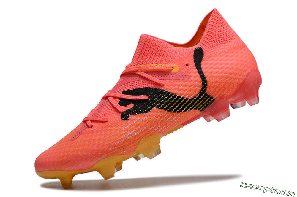 Puma Future 7 Ultimate FG Low-Tops Football Boots - Pink/Black/Yellow 5