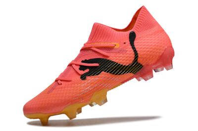 Puma Future 7 Ultimate FG Low-Tops Football Boots - Pink/Black/Yellow