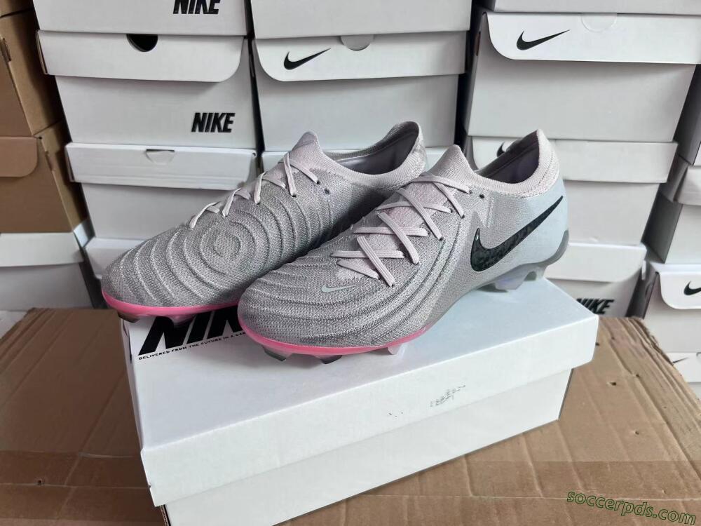 Nike Phantom Luna Elite NU FG Low-Tops Football Boots - Grey/Black/Blue