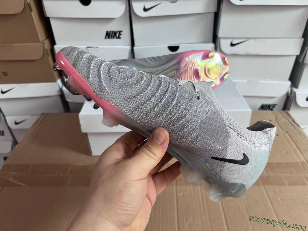 Nike Phantom Luna Elite NU FG Low-Tops Football Boots - Grey/Black/Blue