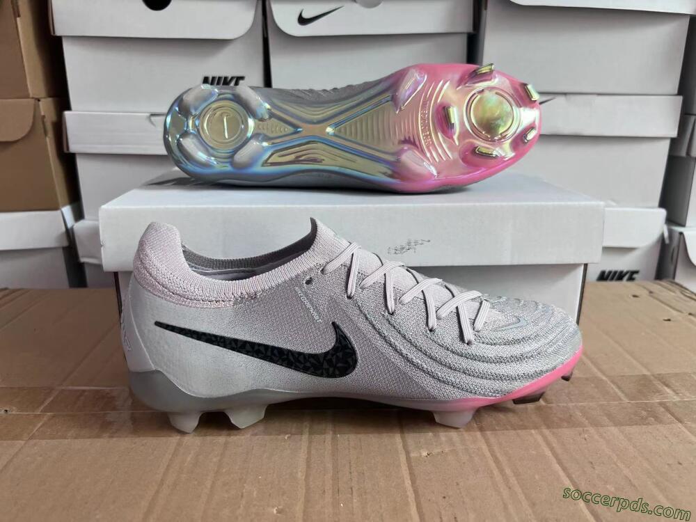 Nike Phantom Luna Elite NU FG Low-Tops Football Boots - Grey/Black/Blue