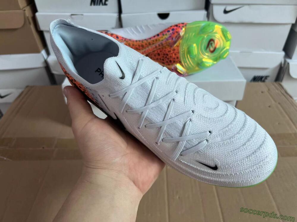 Nike Phantom Luna Elite FG Low-Tops Football Boots - Grey/Orange/Black