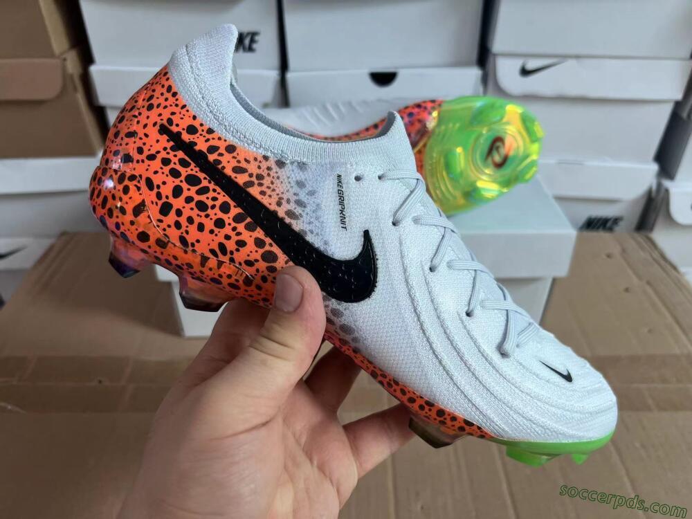 Nike Phantom Luna Elite FG Low-Tops Football Boots - Grey/Orange/Black