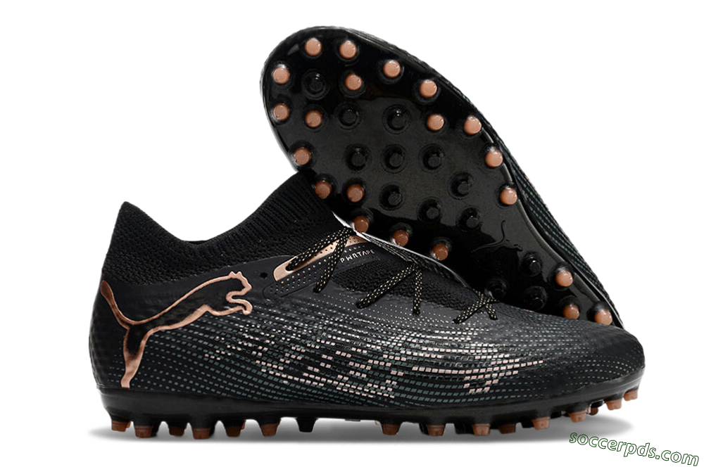 Puma Future Ultimate MG Low-Tops Football Boots - Black/Blue/Gold 1